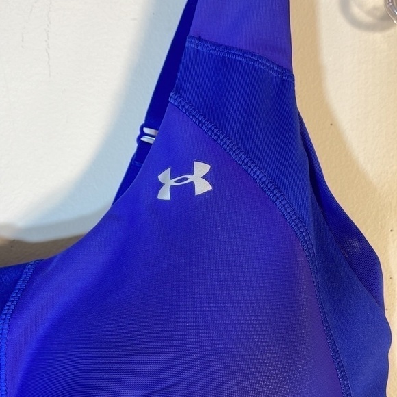 NWT. Under Armour Plus 38DD Heatgear Armour Performance Bra. - Picture 5 of 11
